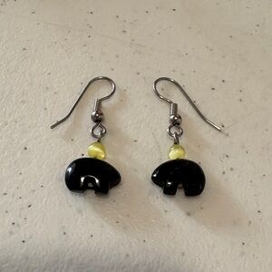 🐻🪨Black Onyx Zuni Fetish Style Bear Earrings